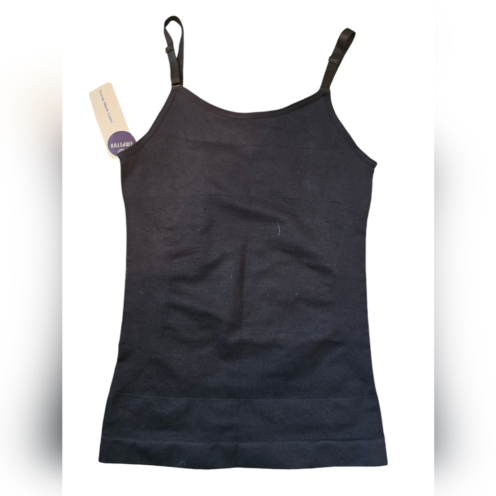 ✨NEW with Tags✨ Shapermint - Empetua Scoop Neck Cami